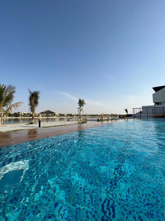 Relaxing Villa With Access To Pool And Beach ラアス・アル・ハイマ エクステリア 写真