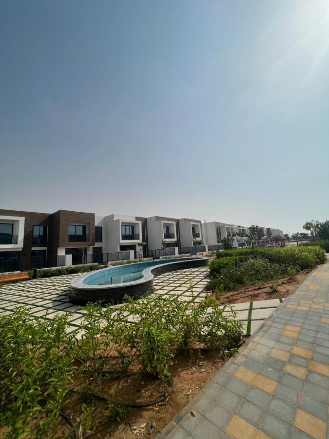Relaxing Villa With Access To Pool And Beach ラアス・アル・ハイマ エクステリア 写真
